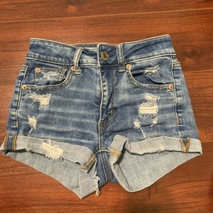 AMERICAN EAGLE HIGH RISE SHORTS